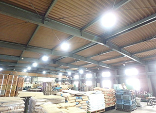 高天井用LED照明・倉庫